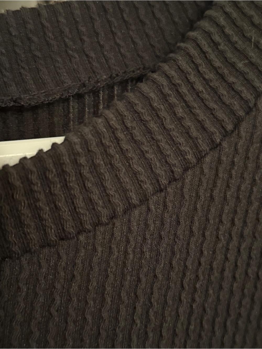 Jolie Boutique Ribbed Black Cropped Long Sleeved Shirt